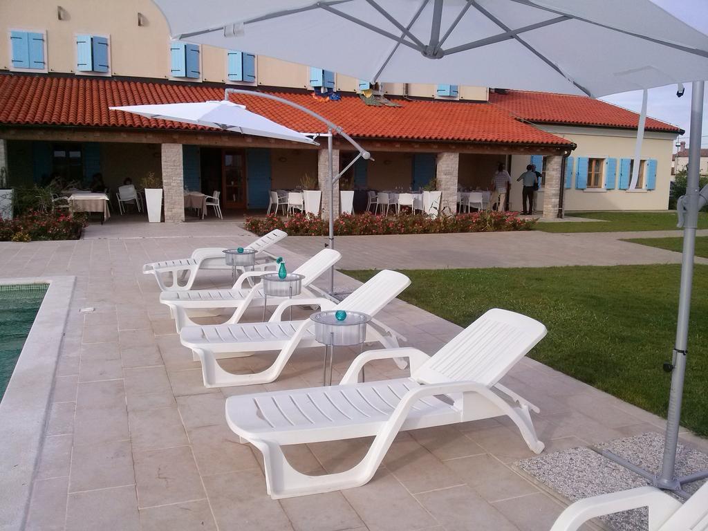 Velanera Hotel & Restaurant Šišan Exterior foto